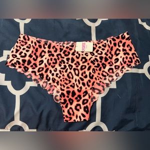 VS underwear NWT